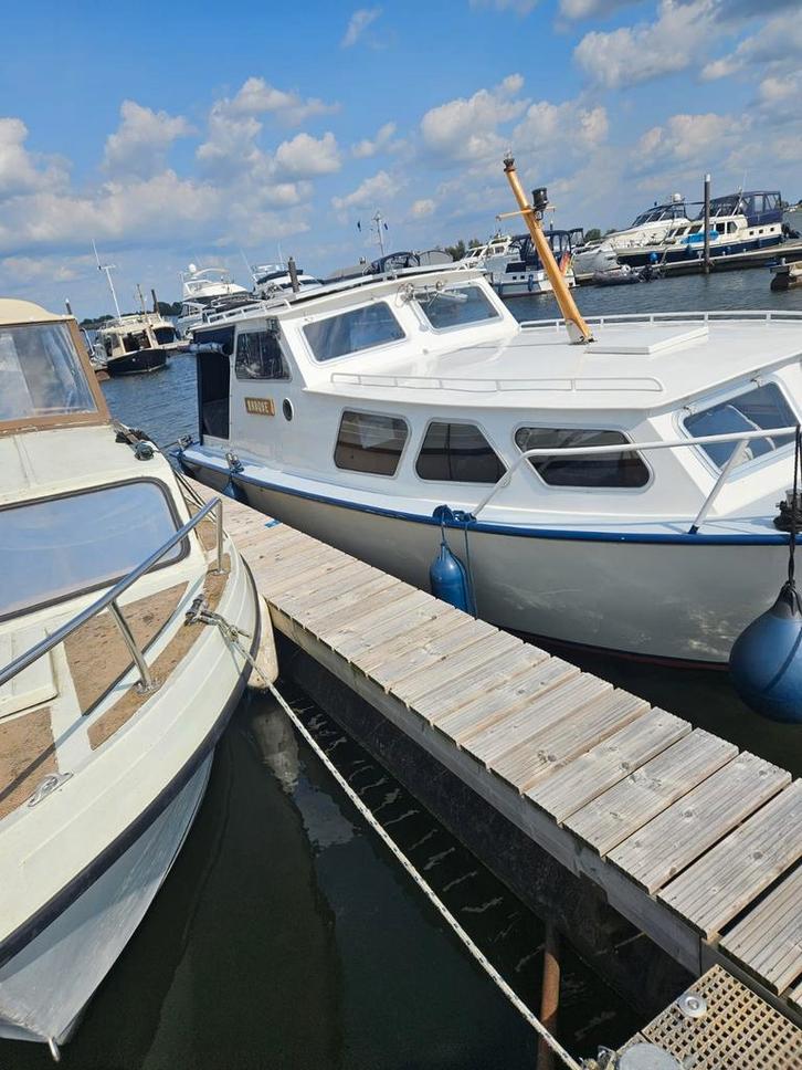 Motorboot - Fijne boot voor de wateren, Watersport en Boten, Motorboten en Motorjachten, Gebruikt, Staal, 6 tot 9 meter, Diesel