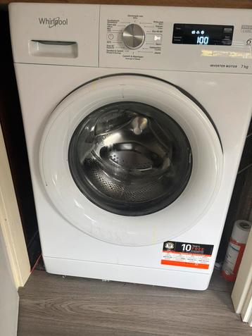 Wasmachine en droger beschikbaar voor biedingen