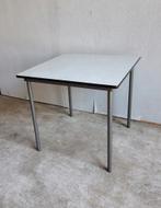Vintage tafel eettafel, Huis en Inrichting, Tafels | Eettafels, Ophalen, Gebruikt, 50 tot 100 cm, 50 tot 100 cm