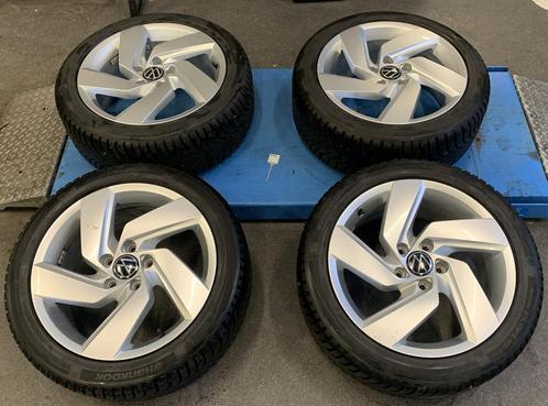 Originele VW 17 Inch Richmond Velgen + Hankook Winter I*cept, Auto-onderdelen, Banden en Velgen, Banden en Velgen, Winterbanden