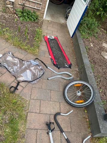 Losse onderdelen thule chariot fietskar beschikbaar voor biedingen