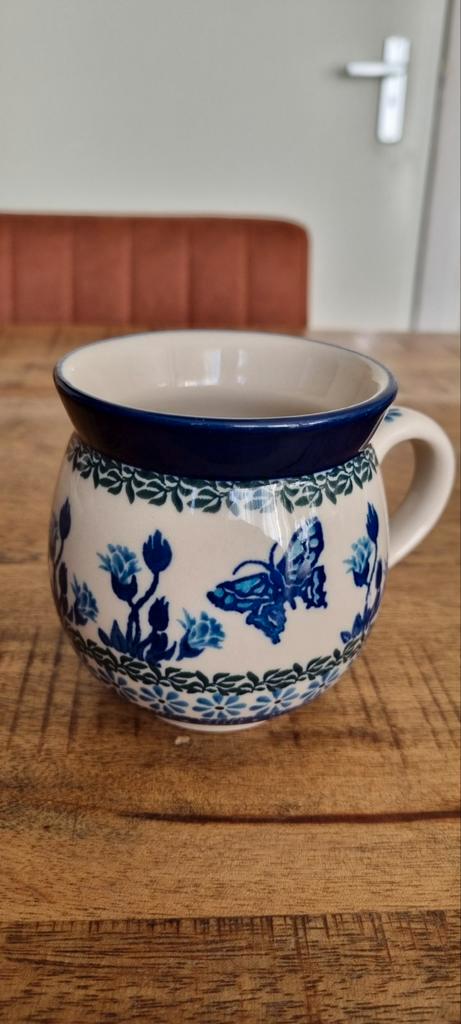 Grote Bunzlau Bolmok - Handbeschilderd, Huis en Inrichting, Keuken | Servies, Zo goed als nieuw, Kop(pen) en/of Schotel(s), Overige stijlen