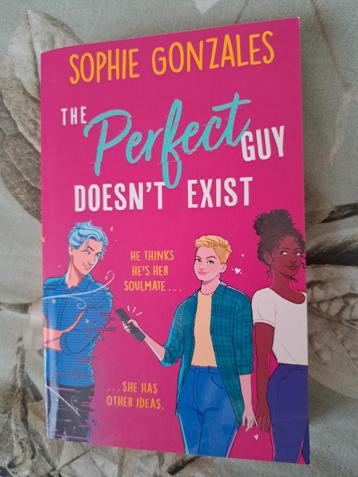 The Perfect Guy Doesn't Exist - Sophie Gonzales beschikbaar voor biedingen