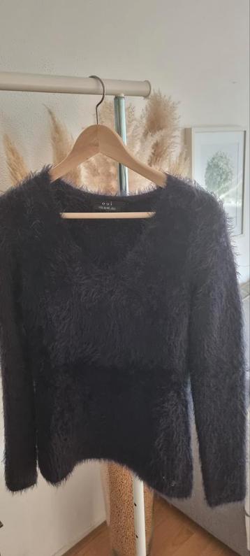 OUI dames Trui met V-Hals. Maat 36 beschikbaar voor biedingen