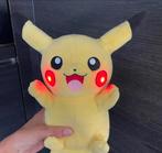 Pokémon Pikachu knuffel met geluid, licht en beweging Tomy, Ophalen of Verzenden, Zo goed als nieuw, Overige typen