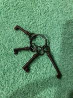 Antiek bosje met 4 sleutels, Antiek en Kunst, Ophalen of Verzenden