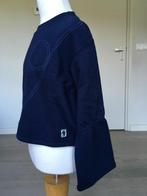 CARBONE kort model sweater blauw nieuwstaat maat 128 WB, Meisje, Carbone, Trui of Vest, Ophalen of Verzenden