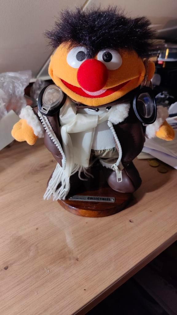 Ernie Sesamstraat Piloot Verzamelobject, Antiek en Kunst, Antiek | Speelgoed, Ophalen of Verzenden