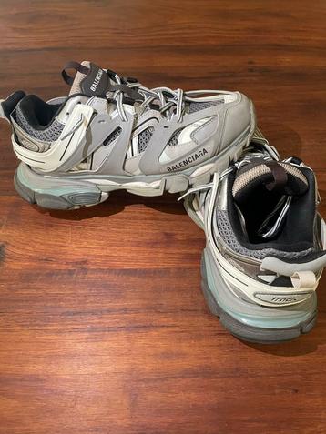 Balenciaga Track Grijs/Lichtblauw Maat 40 beschikbaar voor biedingen
