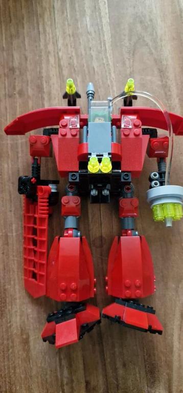Lego Exoforce set 7701 compleet met figuur en stickervel beschikbaar voor biedingen