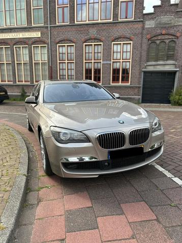 Mooie Bmw F01 760i V12 2009 80.000km vol in opties beschikbaar voor biedingen
