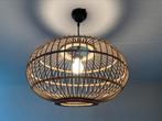 Mooie hanglamp rotan, Huis en Inrichting, Lampen | Hanglampen, Overige materialen, Gebruikt, Ophalen of Verzenden, 50 tot 75 cm