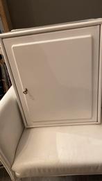 Wit  stalen vintage medicijnkastje, Antiek en Kunst, Ophalen of Verzenden