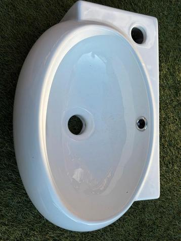 WC fontein maxaro beschikbaar voor biedingen