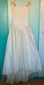 Unieke trouwjurk handgemaakt 38  ivoor satijn, Kleding | Dames, Ophalen of Verzenden, Gedragen, Overige kleuren, Trouwjurk