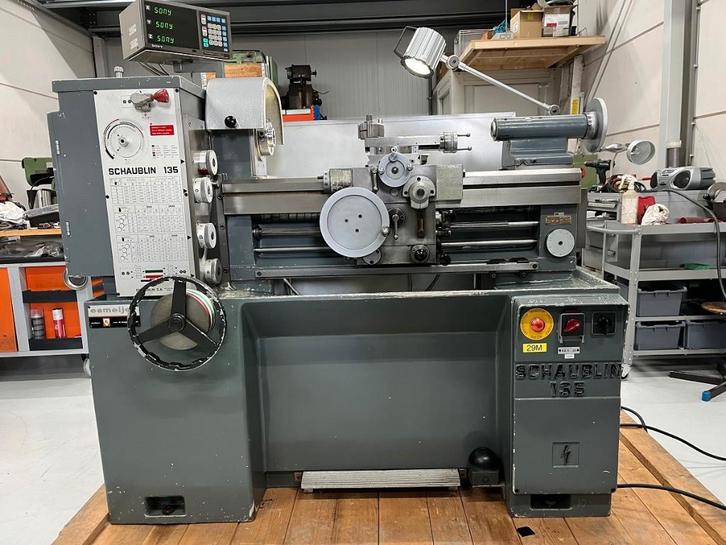 Schaublin 135 precisie draaibank, Doe-het-zelf en Verbouw, Draaibanken, Gebruikt, Metaaldraaibank, 500 tot 1000 mm, Ophalen of Verzenden