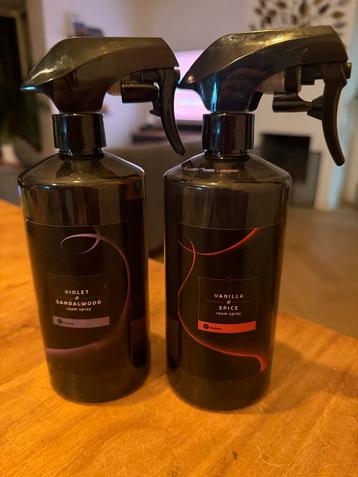 Roomspray Set - Violet & Sandalwood, Vanilla & Spic beschikbaar voor biedingen