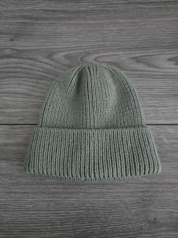 Baby winter muts 0-9M beschikbaar voor biedingen