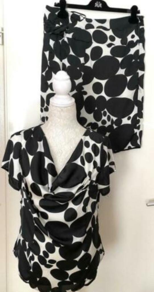 La Ligna top met bijp. Rok maat 42 [DM], Kleding | Dames, Tops, Zo goed als nieuw, Maat 42/44 (L), Zwart, Zonder mouw, Ophalen of Verzenden