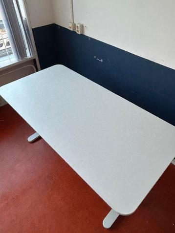 Bekant Ikea table - afbeelding 5