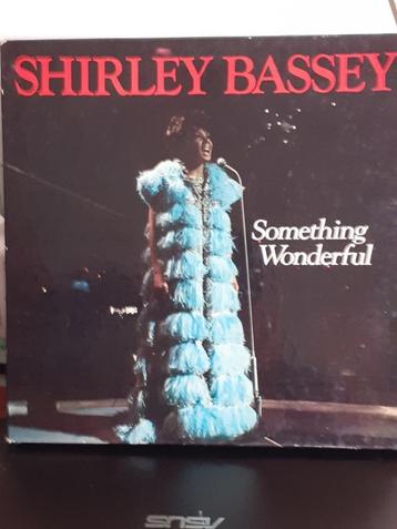 Shirley Bassey 6 LP beschikbaar voor biedingen