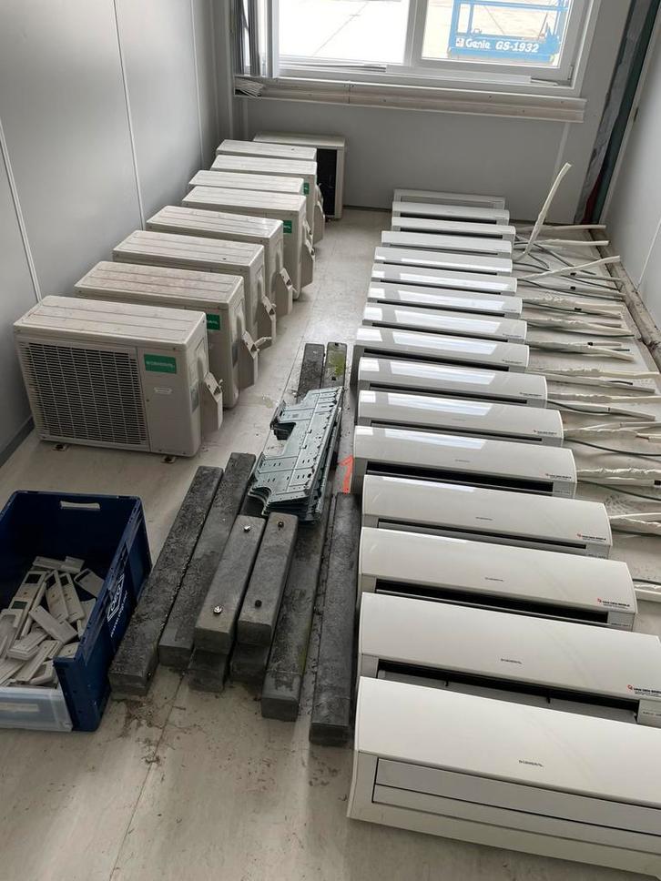 103 stuks Fujitsu General airco’s (koelen/verwarmen), Witgoed en Apparatuur, Airco's, Gebruikt, Wandairco, 60 tot 100 m³, 3 snelheden of meer