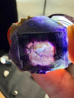 Yindu alien eye fluorite met mica, Verzamelen, Mineralen en Fossielen, Ophalen of Verzenden