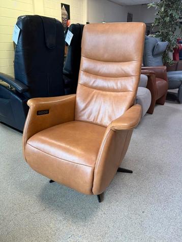 De toekomst sta op stoel relaxfauteuil gratis bezorgd beschikbaar voor biedingen