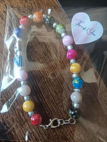 Armbandjes  beschikbaar voor biedingen