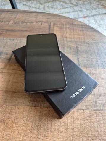 Samsung Galaxy S24 FE + nieuwe screenprotector beschikbaar voor biedingen