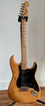 Fender Lite Ash Stratocaster (2004), Muziek en Instrumenten, Ophalen, Gebruikt, Solid body, Fender