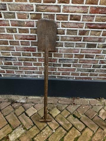 Kleine steekschop beschikbaar voor biedingen