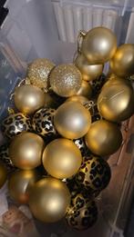 Kerstballen, Ophalen