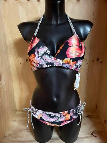 Beachlife halter bikini maat 38b beschikbaar voor biedingen