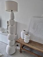Unieke papier maché vloerlamp Ibiza Style incl. kap, Huis en Inrichting, Lampen | Vloerlampen, Ophalen, Zo goed als nieuw, Ibiza Giga Westwing