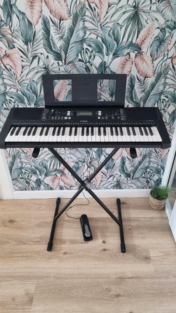 Yamaha keyboard PSR-E363, Muziek en Instrumenten, Keyboards, Gebruikt, 61 toetsen, Yamaha, Ophalen
