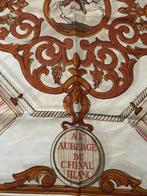 Hermès Auberge du Cheval Blanc (L'), Ophalen of Verzenden, Gedragen, Sjaal