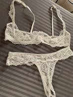 Witte Lingerie Set Open Cups & Kruis - Maat L, Kleding | Dames, Verzenden, Wit, Setje