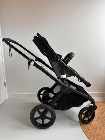 Bugaboo Fox 2 kinderwagen zwart frame + wieg beschikbaar voor biedingen