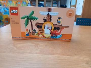 Piraten schip limited edition lego 7 plus 40589 uitverkocht  beschikbaar voor biedingen