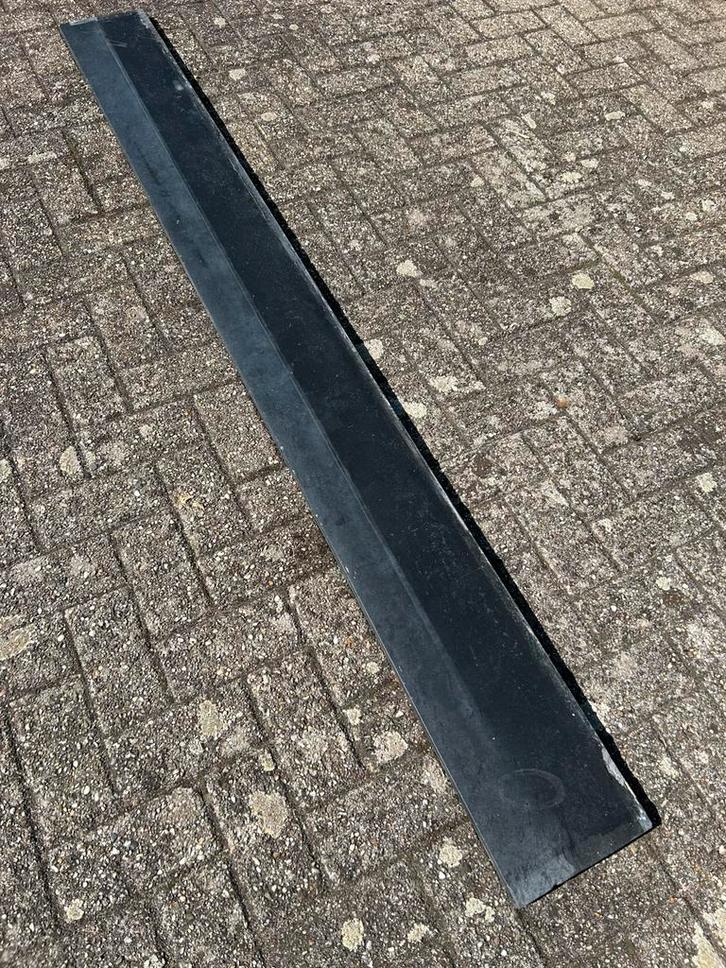 Lange vensterbanksteen, Belgische blauwe hardsteen, Doe-het-zelf en Verbouw, Tegels, Gebruikt, Hardsteen, 60 cm of meer, 20 tot 40 cm