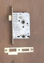 1x Gebruikt Messing Nemef Toilet-Badkamerslot met Sluitplaat, Ophalen, Zo goed als nieuw