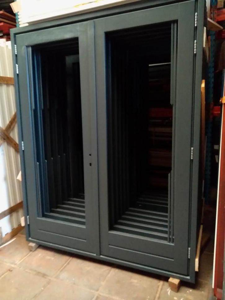 Kozijn met dubbele deuren, Doe-het-zelf en Verbouw, Deuren en Horren, Nieuw, Buitendeur, 215 cm of meer, 120 cm of meer, Hout