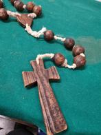 - rozenkrans met kruis hout groot, Verzamelen, Ophalen of Verzenden