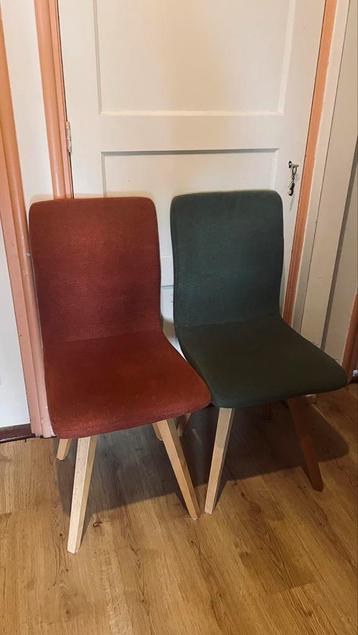 2 stoelen  