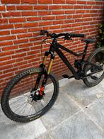 Raaw Madonna L - Enduro Mountainbike, Fietsen en Brommers, Fietsen | Mountainbikes en ATB, Zo goed als nieuw, 53 tot 57 cm, Ophalen