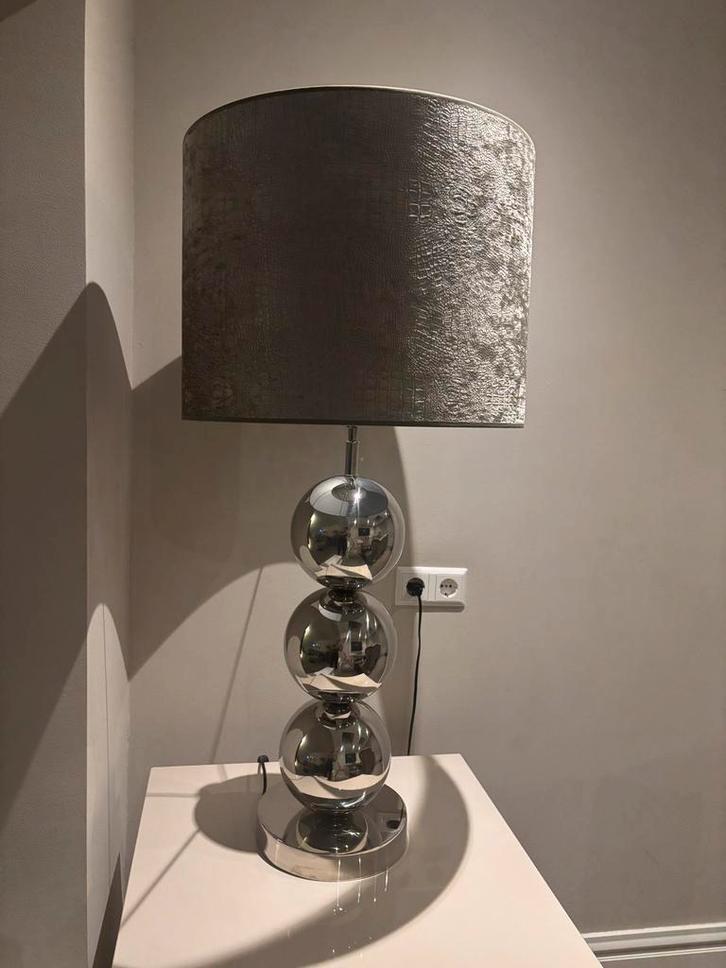 Richmond Bollen lamp, Huis en Inrichting, Lampen | Tafellampen, Zo goed als nieuw, 50 tot 75 cm, Metaal, Ophalen of Verzenden