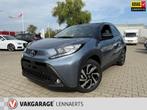 Toyota Aygo X 1.0 VVT-i S-CVT Pulse Automaat Bi-Tone (RIJKLA, 12 maanden, Stof, Zwart, 3 cilinders