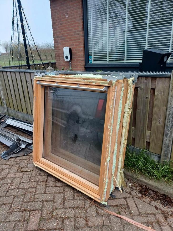 4 Velux GGL-O6 dakramen met dubbelglas en toebehoren, Doe-het-zelf en Verbouw, Deuren en Horren, Gebruikt, Overige typen, Minder dan 200 cm