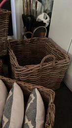 Diverse manden, Minder dan 60 cm, Vierkant, Ophalen of Verzenden, Zo goed als nieuw